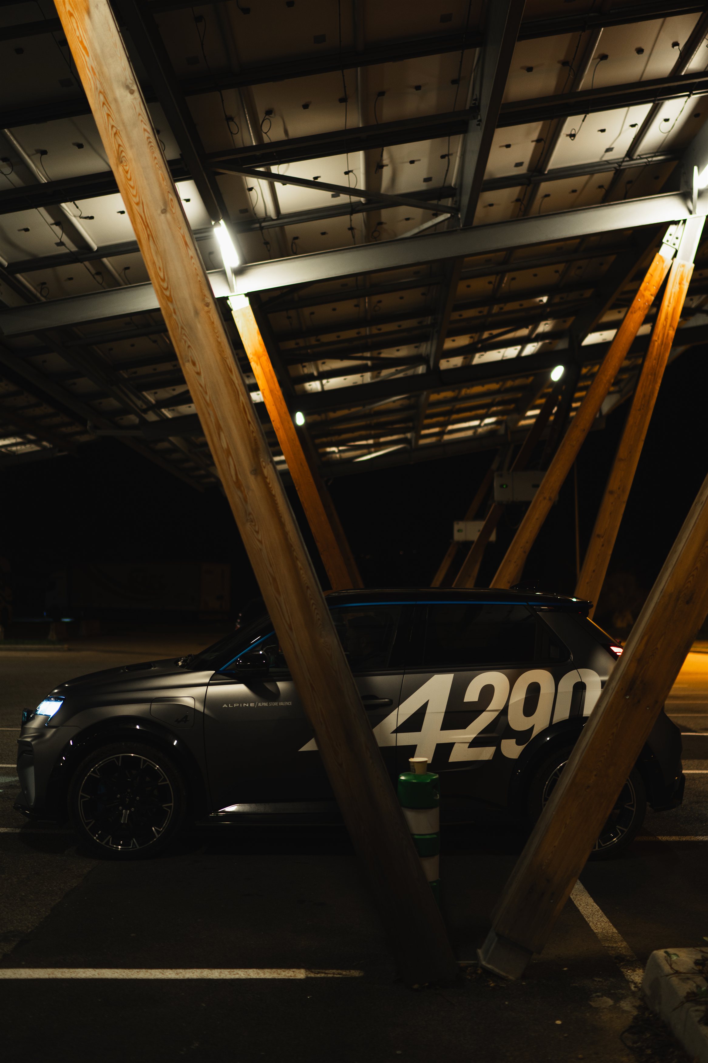 Alpine A290